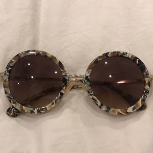 Faux Multi Tortoise round sunglasses